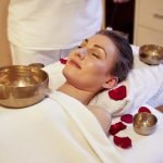 Les bienfaits anti-âge du massage facial