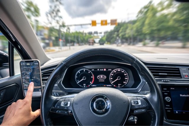 Les défis de la cybersécurité dans le monde des véhicules connectés