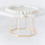 Pierre blanche : tout savoir sur sa signification énergétique