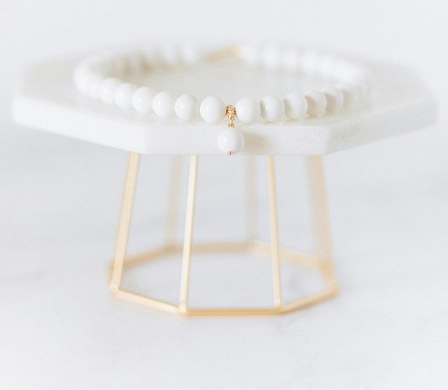 Tout comprendre sur la pierre blanche et sa signification énergétique